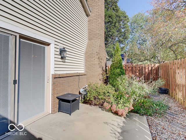 7424 Castleton Farms North Drive, Indianapolis, IN 46256