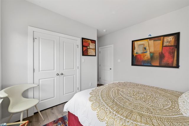 6702 Metro Blvd 2, Houston, TX 77083