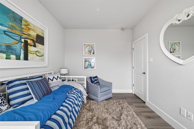 6702 Metro Blvd 2, Houston, TX 77083