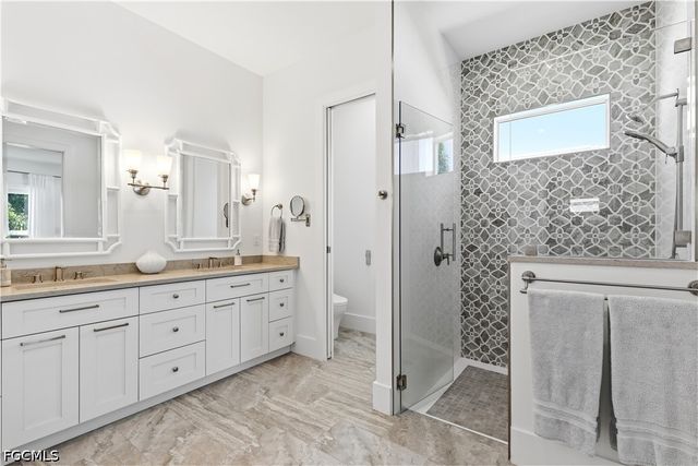 553 106th AVE N, Naples, FL 34108