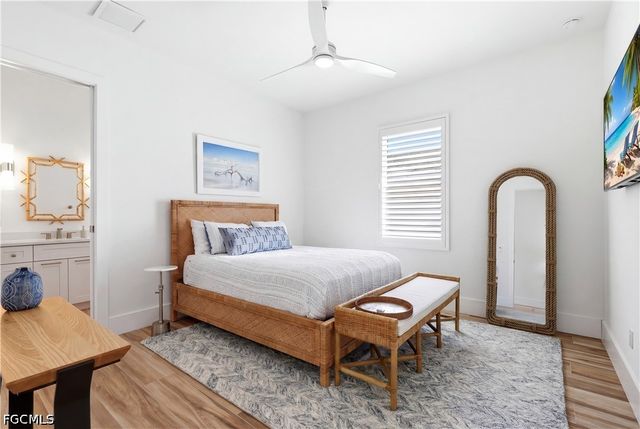 553 106th AVE N, Naples, FL 34108