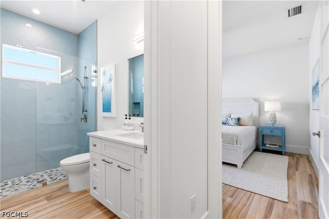 553 106th AVE N, Naples, FL 34108