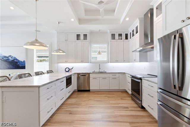 553 106th AVE N, Naples, FL 34108