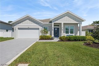 553 106th AVE N, Naples, FL 34108