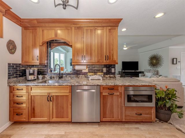 1505 GONDOLA PARK DRIVE 1505, Venice, FL 34292