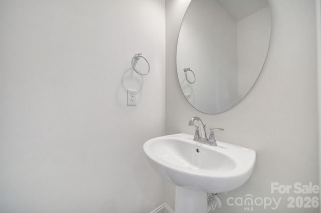 643 District Court, Fort Mill, SC 29708