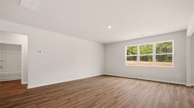 41 Weymouth Drive, Locust Grove, GA 30248