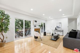 1712 S Barrington Avenue 5, Los Angeles, CA 90025