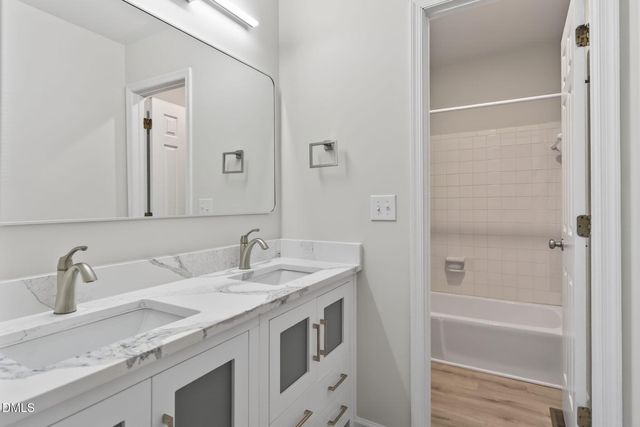 6906 Saxby Court, Raleigh, NC 27613