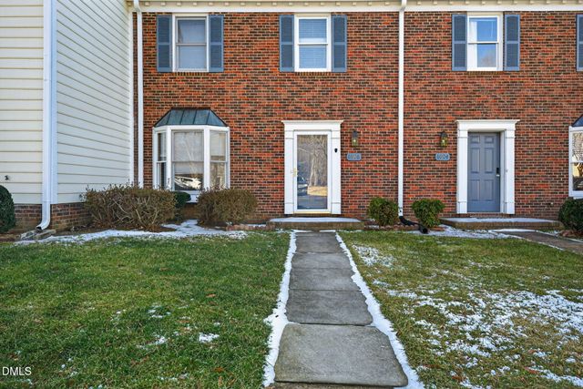 6906 Saxby Court, Raleigh, NC 27613