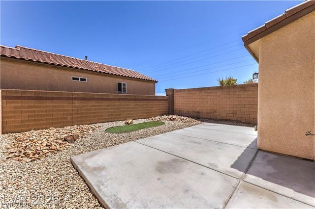 9188 Red Knoll Street, Las Vegas, NV 89113