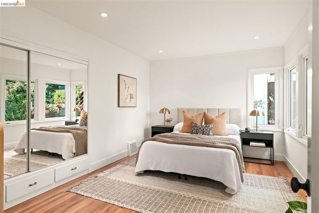 3842 Enos Ave, Oakland, CA 94619