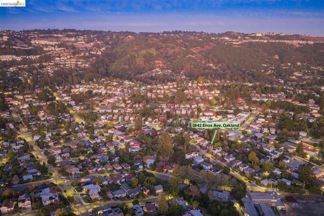 3842 Enos Ave, Oakland, CA 94619