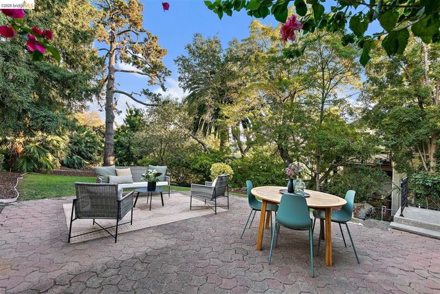 3842 Enos Ave, Oakland, CA 94619