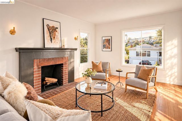 3842 Enos Ave, Oakland, CA 94619