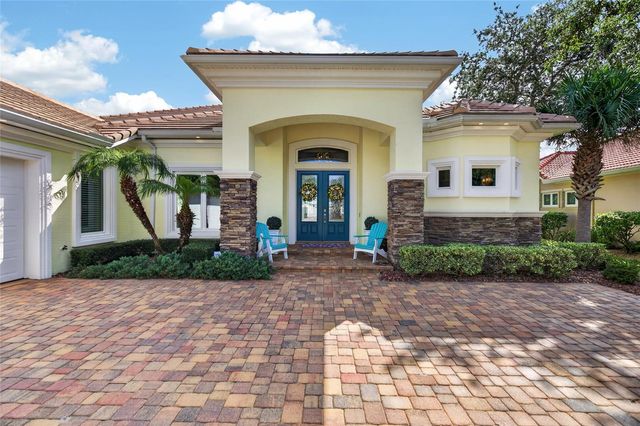 28 N WATERVIEW DRIVE, Palm Coast, FL 32137