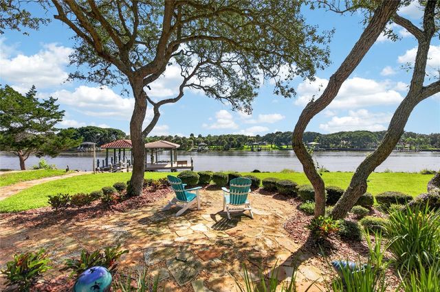 28 N WATERVIEW DRIVE, Palm Coast, FL 32137