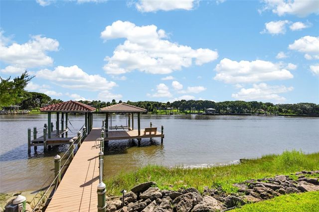 28 N WATERVIEW DRIVE, Palm Coast, FL 32137