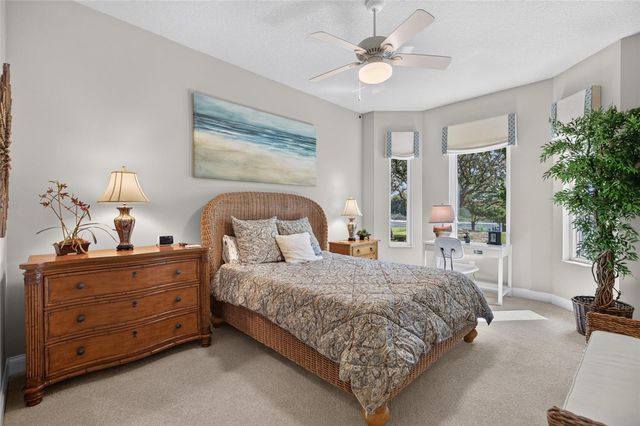 28 N WATERVIEW DRIVE, Palm Coast, FL 32137