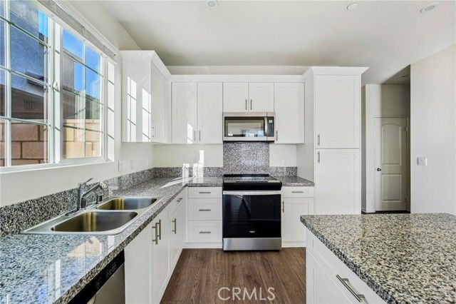 15378 Tomahawk Street, Victorville, CA 92394