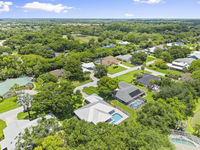 620 39th Court SW, Vero Beach, FL 32968