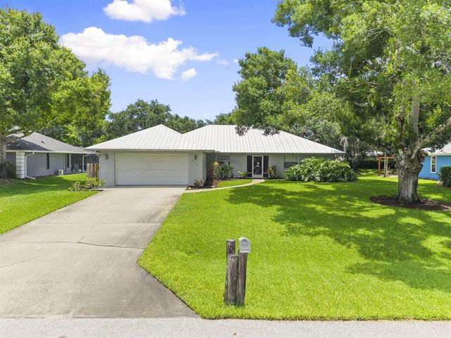620 39th Court SW, Vero Beach, FL 32968