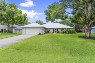 620 39th Court SW, Vero Beach, FL 32968