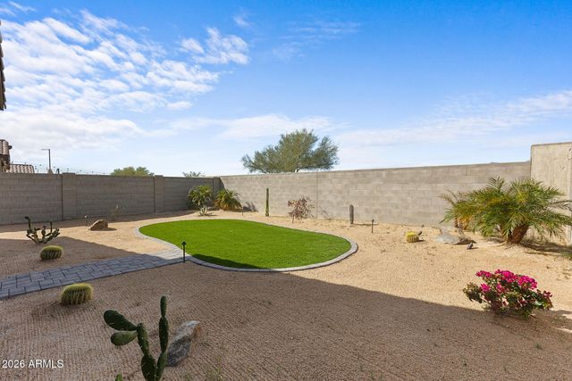 5844 N 194TH Lane, Litchfield Park, AZ 85340