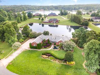 6823 Manatee Drive, Concord, NC 28025