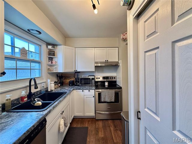 4342 Forest De Ville Drive G, Oakville, MO 63129