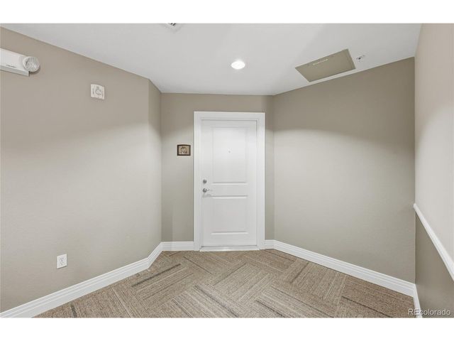 9019 E Panorama Cir D214, Englewood, CO 80112