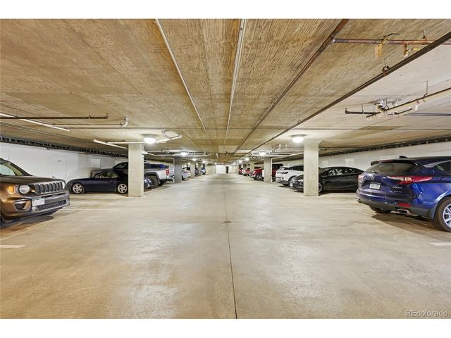 9019 E Panorama Cir D214, Englewood, CO 80112