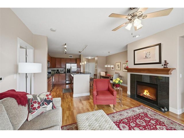 9019 E Panorama Cir D214, Englewood, CO 80112