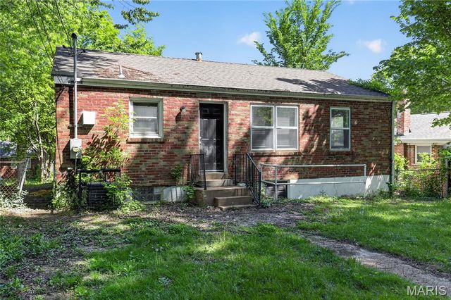8004 Monroe Avenue, St Louis, MO 63114