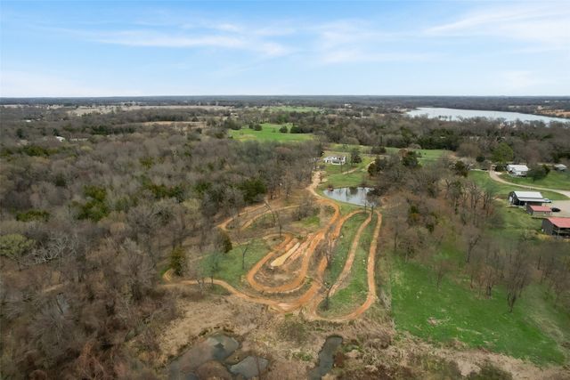 170 Rs County Road 3326, Emory, TX 75440