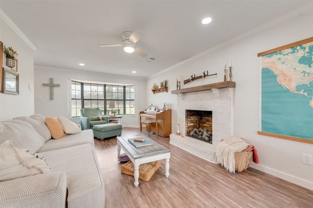 170 Rs County Road 3326, Emory, TX 75440