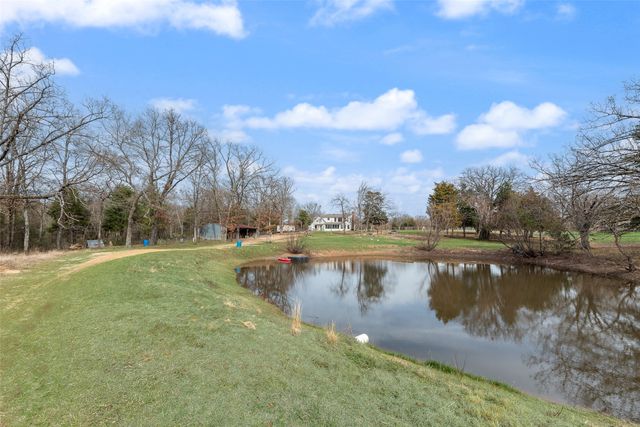 170 Rs County Road 3326, Emory, TX 75440