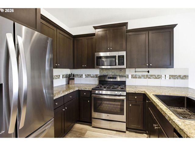 51145 Sw KLOMPEN St, Scappoose, OR 97056