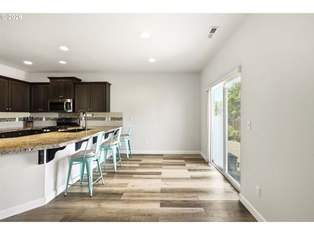 51145 Sw KLOMPEN St, Scappoose, OR 97056