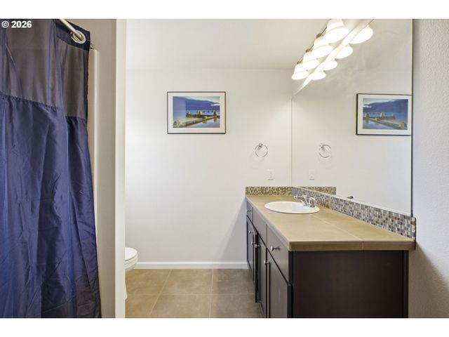 51145 Sw KLOMPEN St, Scappoose, OR 97056