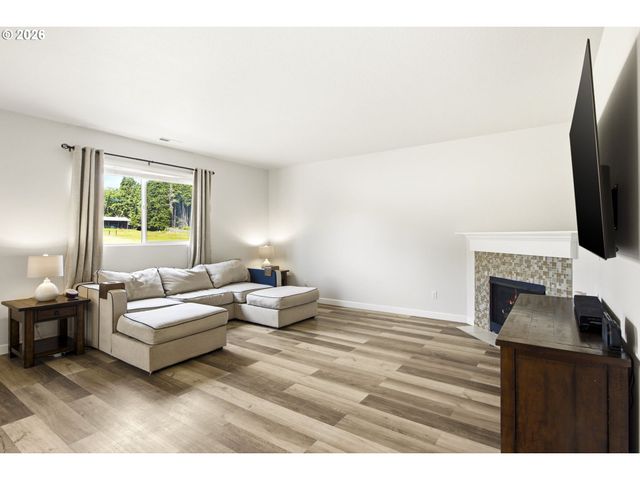 51145 Sw KLOMPEN St, Scappoose, OR 97056
