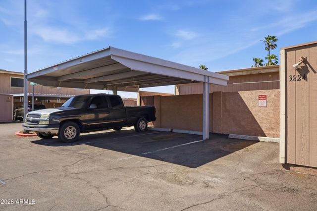 3224 W ECHO Lane, Phoenix, AZ 85051