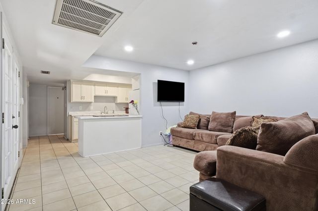 3224 W ECHO Lane, Phoenix, AZ 85051