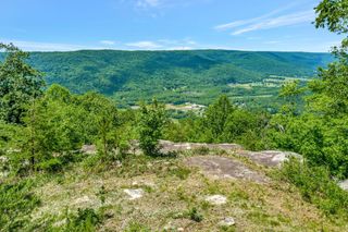 225 Bobcat Trail 210, Jasper, TN 37347