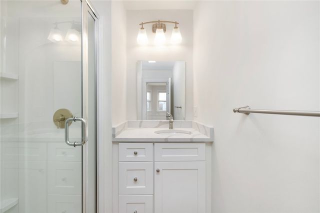 54 Sutton Street 4, Providence, RI 02903