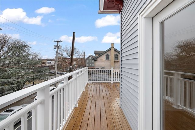 54 Sutton Street 4, Providence, RI 02903