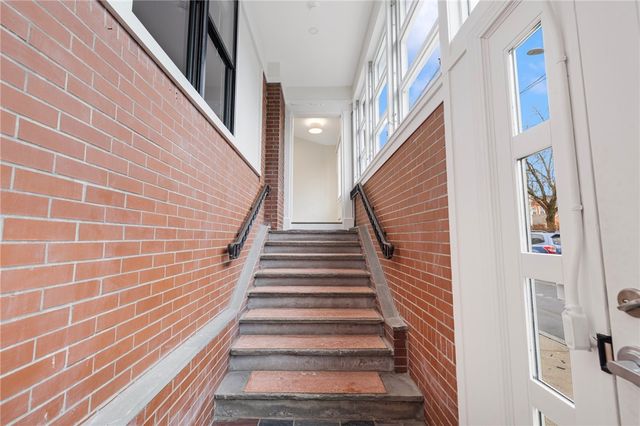 54 Sutton Street 4, Providence, RI 02903