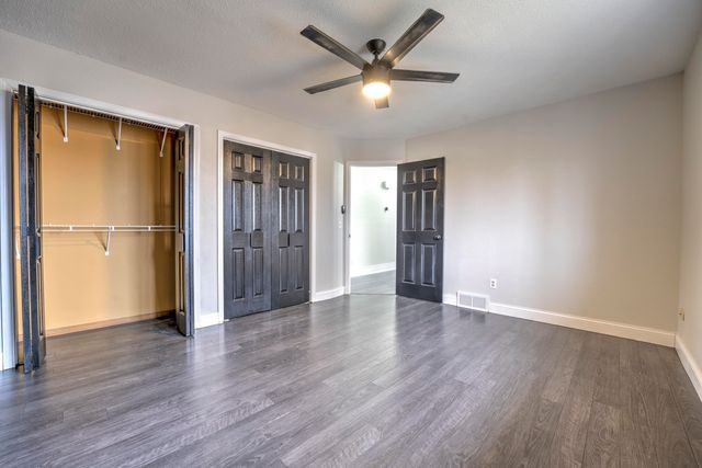 1611 12TH ST SW, Minot, ND 58701