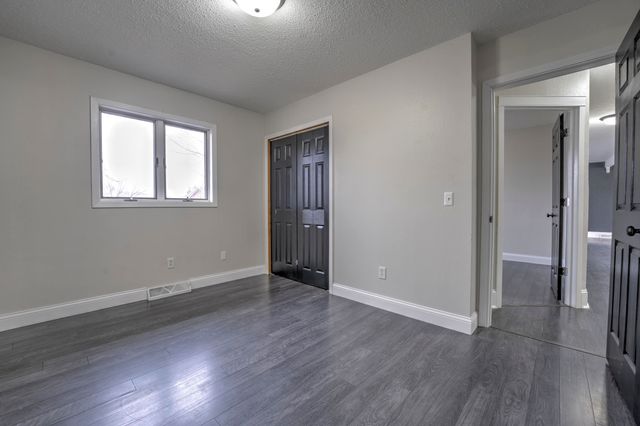 1611 12TH ST SW, Minot, ND 58701