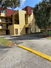 3253 Foxcroft Road G212, Miramar, FL 33025